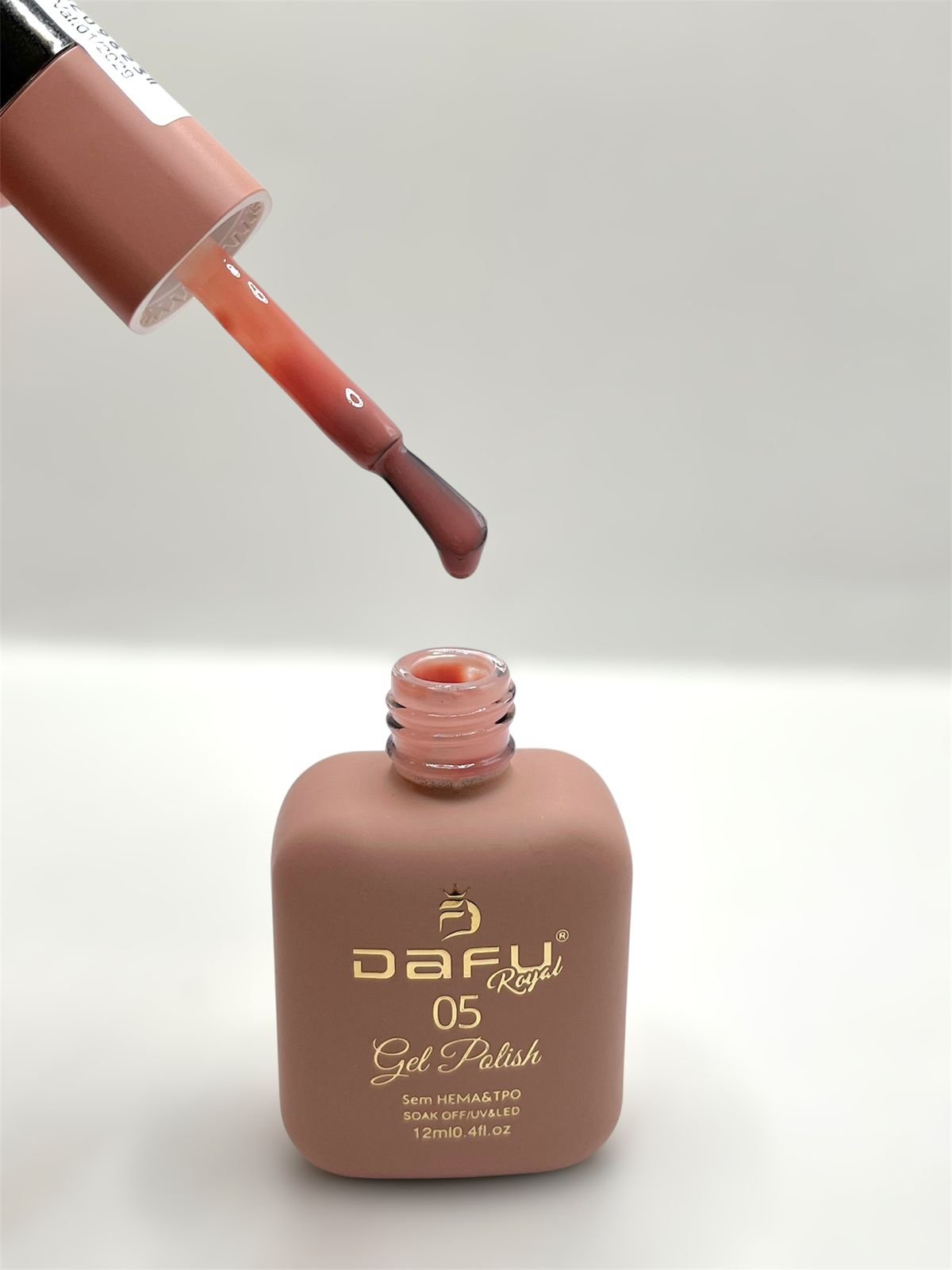 Esmalte em Gel Royal Dafu Nude Rosado Transparente 12ml 05 - Imagem 2